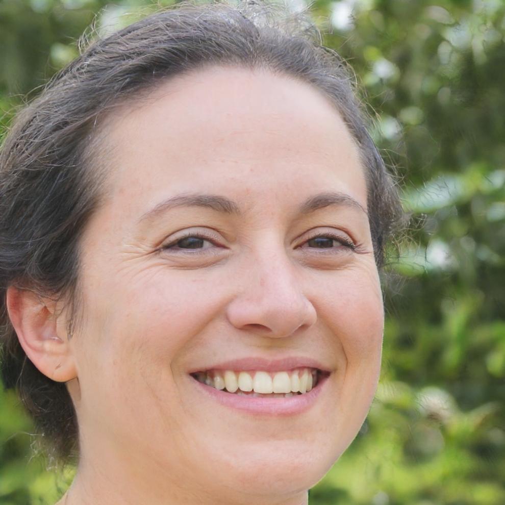 Портрет преподавателя Гульнара Токтасын